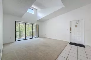 1372 Pine Ridge Cir E, Tarpon Springs, FL 34688 - Photo 9