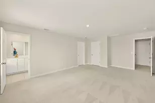 35206 Brienne St, Zephyrhills, FL 33541 - Photo 27