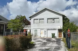 15 Lake Howard Dr NW, Winter Haven, FL 33880 - Photo 3