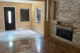 212 Bassedena Cir S, Lakeland, FL 33805 - Photo 3