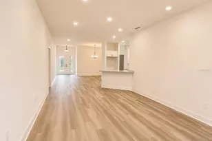 12992 Kent Bradley St, Dade City, FL 33525 - Photo 17