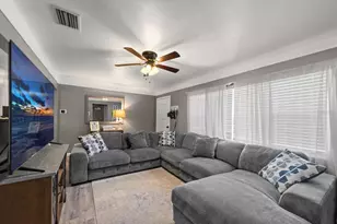 9940 108th St, Seminole, FL 33772 - Photo 5