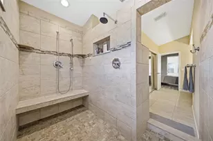 4852 Ridgemoor Cir, Palm Harbor, FL 34685 - Photo 19