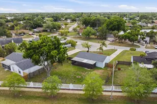 2959 N Lockwood Meadows Blvd, Sarasota, FL 34234 - Photo 33