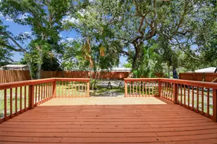 758 Wood St, Dunedin, FL 34698 - Photo 57