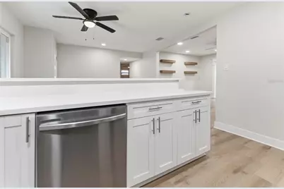 1714 W Saint Isabel Street, Tampa, FL 33607 - Photo 13