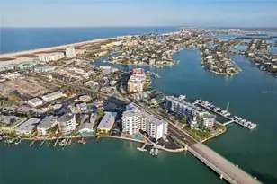 285 107th Ave, Treasure Island, FL 33706 - Photo 35