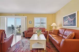 285 107th Ave, Treasure Island, FL 33706 - Photo 9