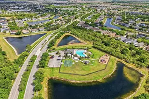 13706 Artesa Bell Dr, Riverview, FL 33579 - Photo 71