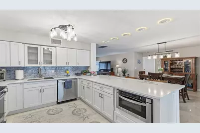 4091 50th Avenue S, Saint Petersburg, FL 33711 - Photo 13