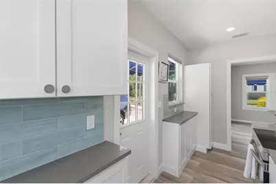 410 W Lemon Street, Tarpon Springs, FL 34689 - Photo 15