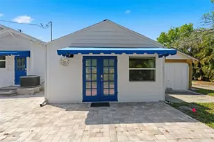 410 W Lemon St, Tarpon Springs, FL 34689 - Photo 31