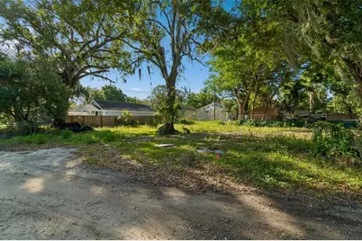 1401 Drane Street SE, Plant City, FL 33563 - Photo 3