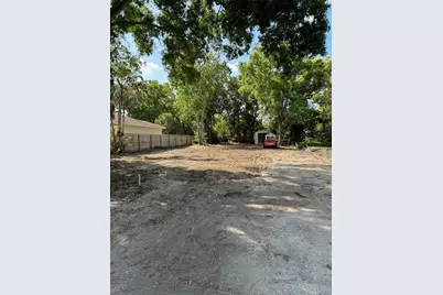 1207 Pine Avenue NW, Largo, FL 33770 - Photo 5