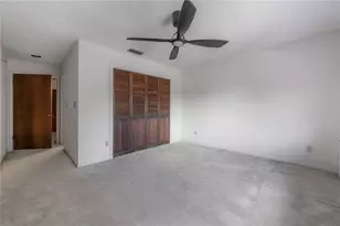 4206 Golf Club Ln, Tampa, FL 33618 - Photo 47