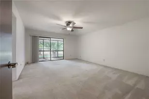 4206 Golf Club Ln, Tampa, FL 33618 - Photo 29
