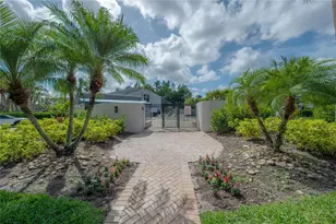 4206 Golf Club Ln, Tampa, FL 33618 - Photo 55