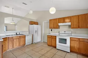 439 Magpie Ct, Kissimmee, FL 34759 - Photo 11