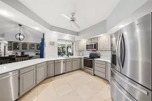 3604 Bridgefield Dr, Lakeland, FL 33803 - Photo 9