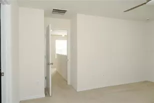 7426 Tuscan Bay Cir, Wesley Chapel, FL 33545 - Photo 37