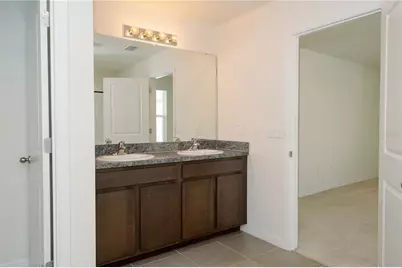 7426 Tuscan Bay Circle, Wesley Chapel, FL 33545 - Photo 29