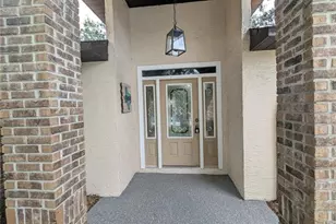 2106 Whitlock Pl, Dover, FL 33527 - Photo 3