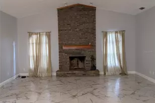 2106 Whitlock Pl, Dover, FL 33527 - Photo 11
