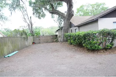 2106 Whitlock Place, Dover, FL 33527 - Photo 87