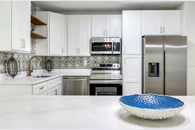 2753 Valencia Drive, Sarasota, FL 34239 - Photo 25