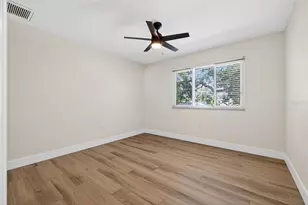 6257 Cape Hatteras Way NE, Saint Petersburg, FL 33702 - Photo 19