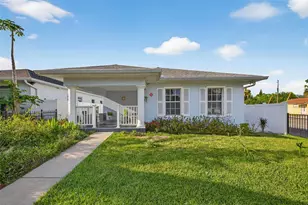 2801 2nd Ave S, Saint Petersburg, FL 33712 - Photo 3