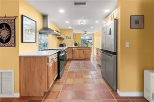 4303 79th St W, Bradenton, FL 34209 - Photo 3