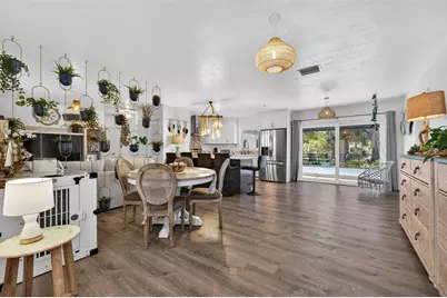 1760 75th Avenue N, Saint Petersburg, FL 33702 - Photo 5