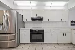 13640 Morning Ct, Hudson, FL 34667 - Photo 9