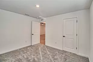 1277 Ahoy Ave, Tampa, FL 33619 - Photo 17