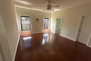 10117 Celtic Ash Dr, Ruskin, FL 33573 - Photo 5