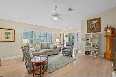 2945 Wood Pointe Drive, Holiday, FL 34691 - Photo 9