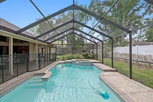 11504 Moffat Pl, Temple Terrace, FL 33617 - Photo 3