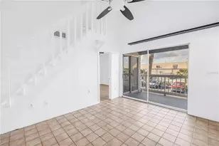 6939 Stonesthrow Cir N, Saint Petersburg, FL 33710 - Photo 11