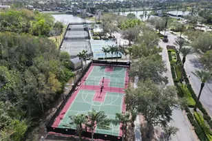 221 Sela Cove Cir, Apollo Beach, FL 33572 - Photo 43