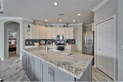 221 Sela Cove Circle, Apollo Beach, FL 33572 - Photo 9