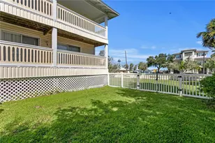 10399 Paradise Blvd, Treasure Island, FL 33706 - Photo 25