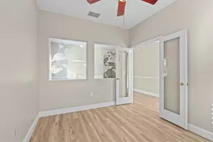 2529 Sandy Hill Ct, Holiday, FL 34691 - Photo 9