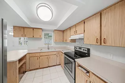 113 Ruskin Avenue, Spring Hill, FL 34606 - Photo 9