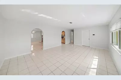 113 Ruskin Avenue, Spring Hill, FL 34606 - Photo 7