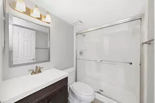 1308 Pine Ridge Cir E, Tarpon Springs, FL 34688 - Photo 25