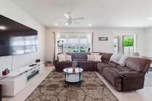 10307 Wine Press Ave, Riverview, FL 33578 - Photo 7