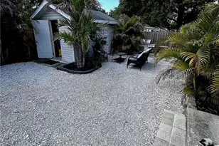 522 Rosery Rd NW, Largo, FL 33770 - Photo 3