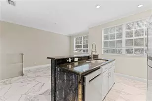 1437 Harbour Walk Rd, Tampa, FL 33602 - Photo 11