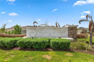 1740 White Water Ct, Davenport, FL 33837 - Photo 3